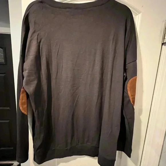 “Mama Bear” Light Sweatshirt - XL - Picture 4 of 7